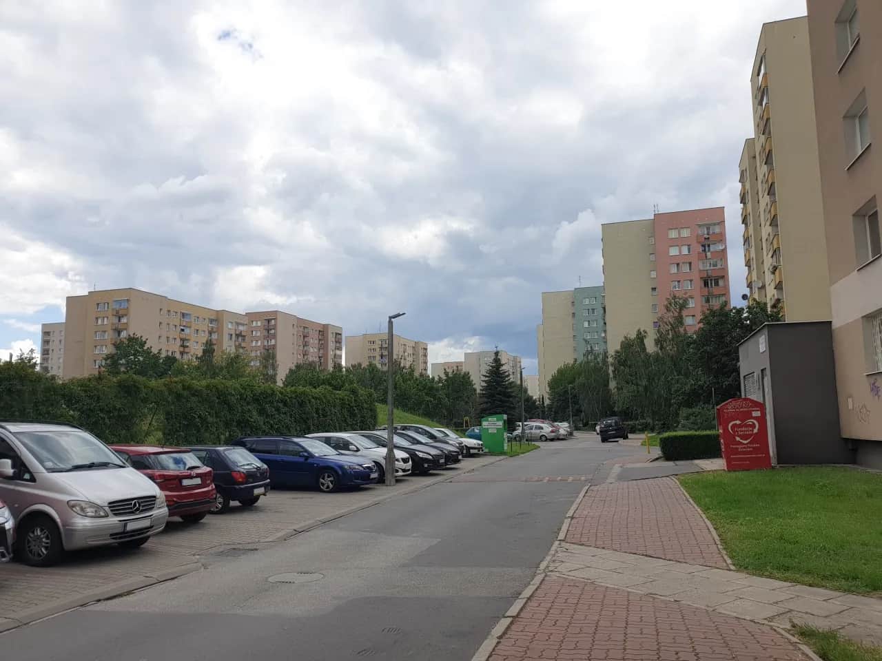 Ile osiedli znajduje się w Bemowo-Lotnisko? Odkryj lokalną społeczność