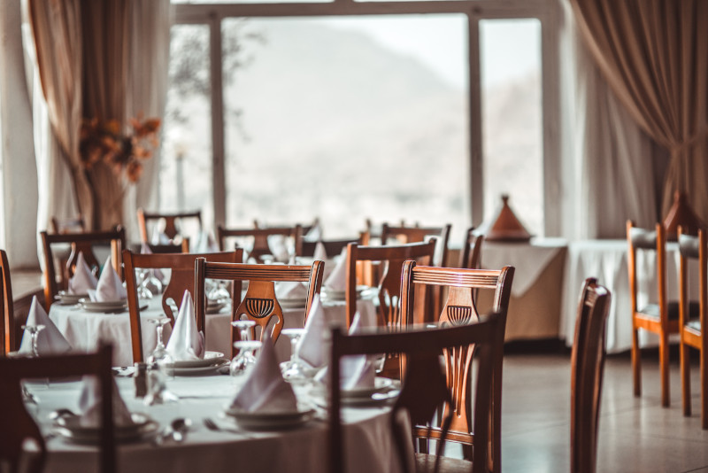 Wystrój restauracji – jak stworzyć przytulne wnętrze?
